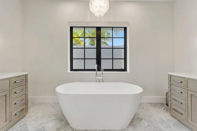 Steeplechase Residence photo 22