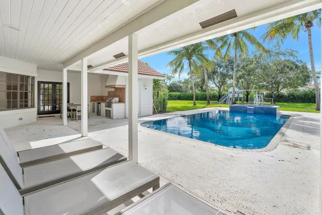 Steeplechase Residence photo 42