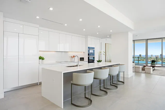 Nautilus 220 Unit 2212 photo 10