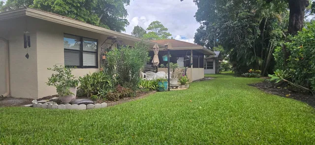 Residence photo 4