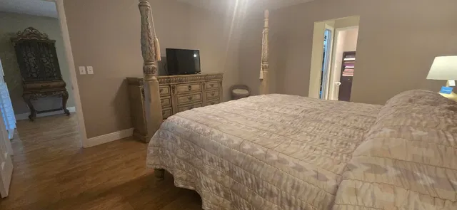 Residence photo 36