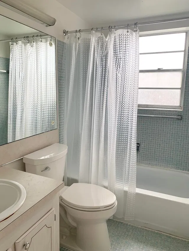 Residence photo 18