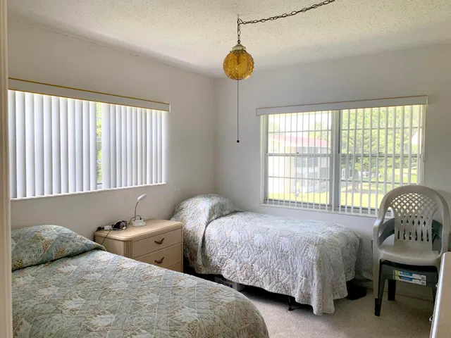 Residence photo 19
