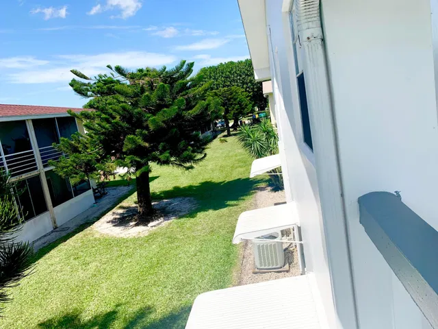 Residence photo 30