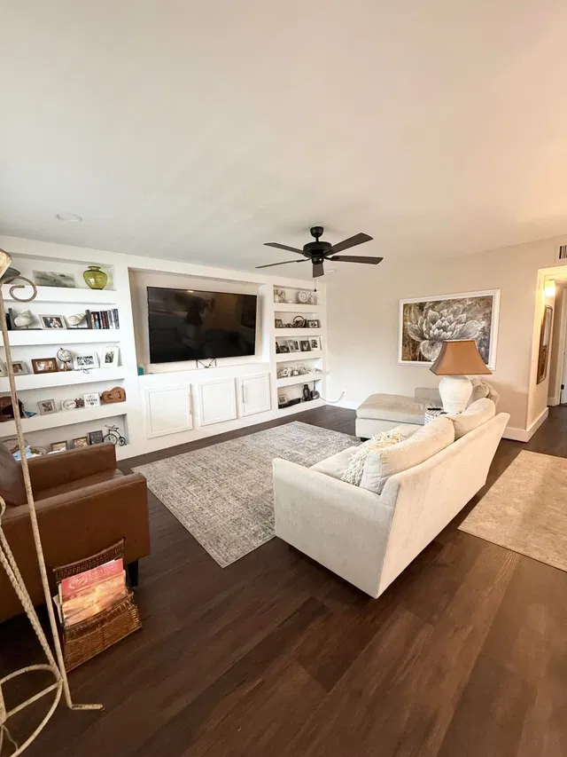 Residence photo 3
