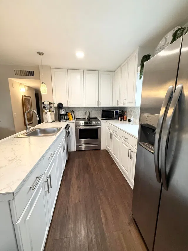 Residence photo 6