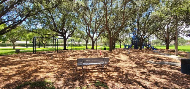 Residence photo 28