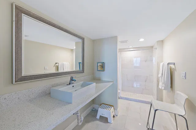 South Palm Beach Unit 517 photo 11