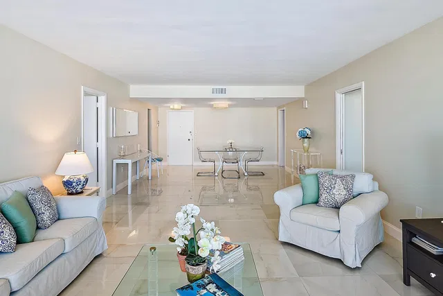 South Palm Beach Unit 517 photo 14