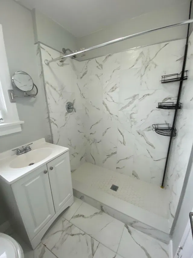 Unit #3 photo 11