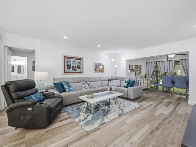 Boca Lago Country Club Homes Unit 1-I photo 12