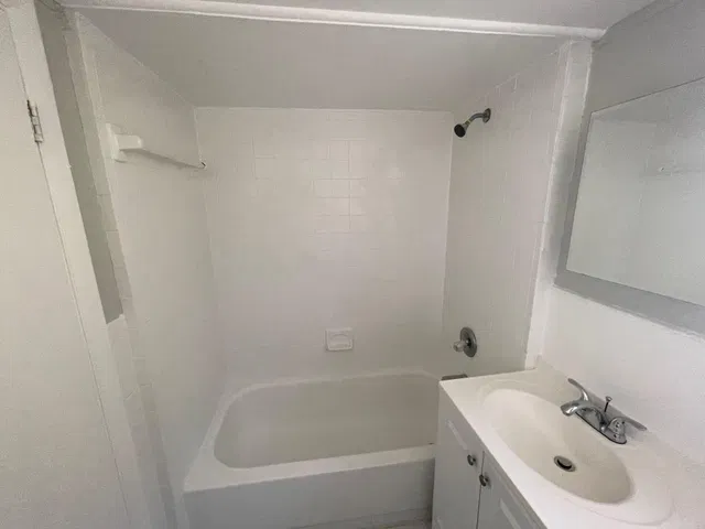 Unit #1 photo 18