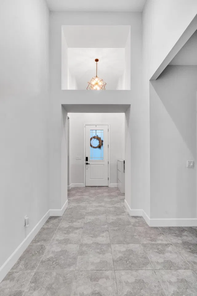 Residence photo 8