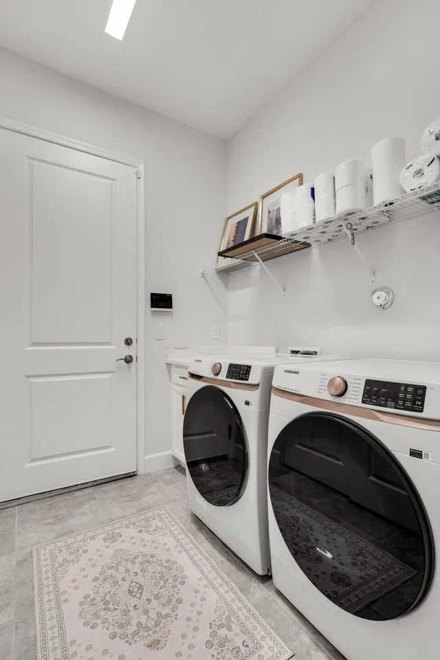 Residence photo 34