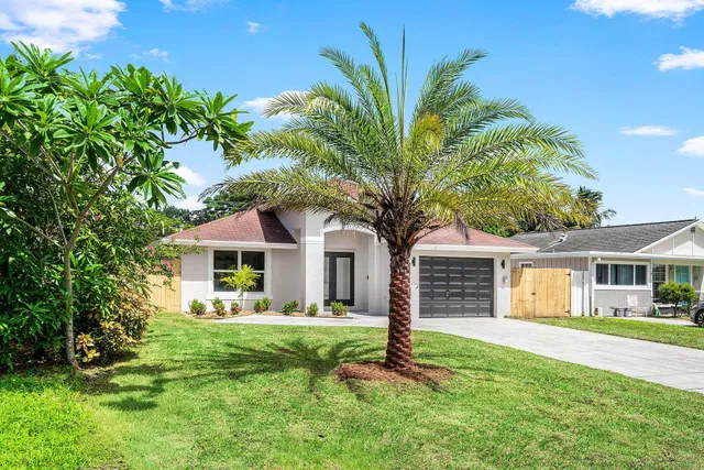 Residence photo 2