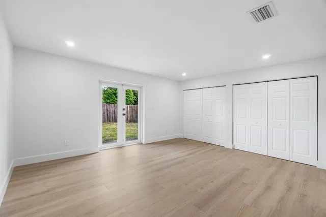 Residence photo 15