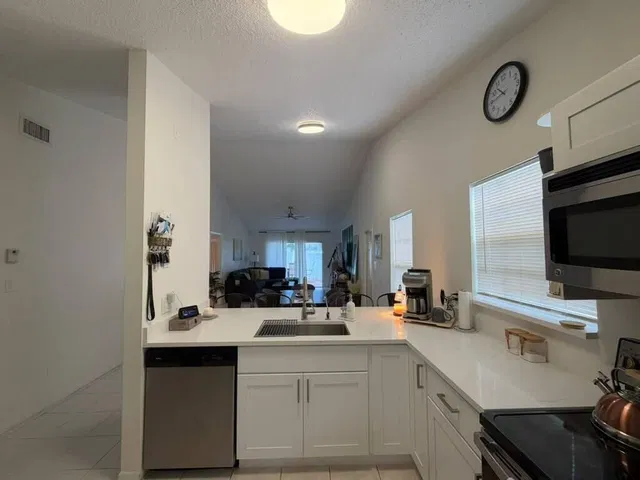 Residence photo 23
