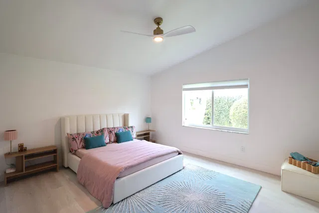 Residence photo 45