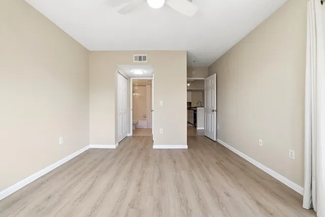 Unit 8306 photo 21