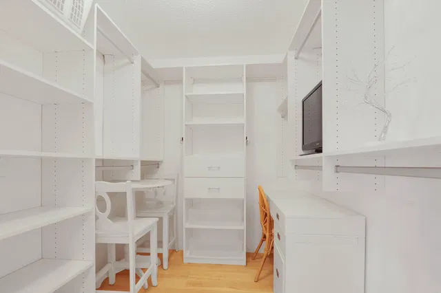  Unit A404 photo 24