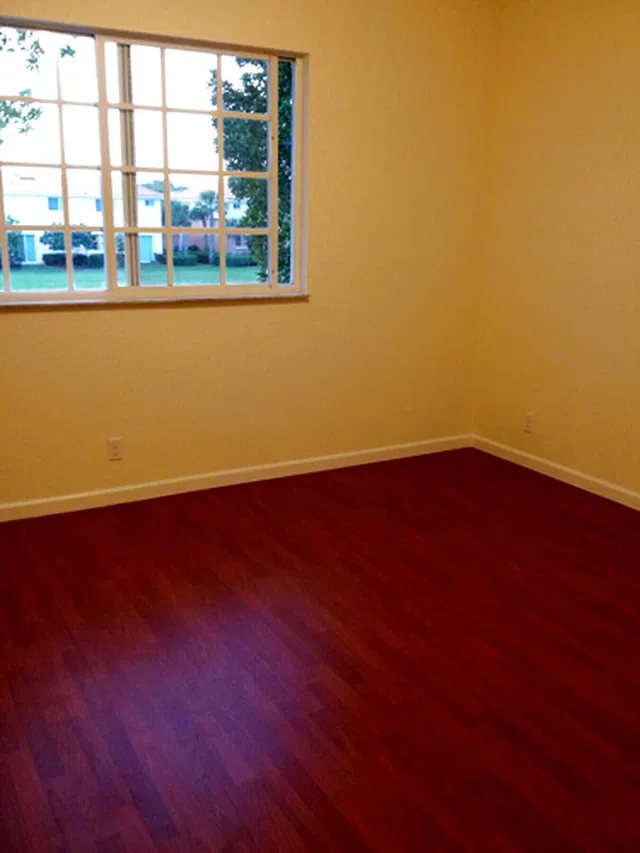 Residence photo 17