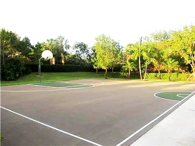 Residence photo 31