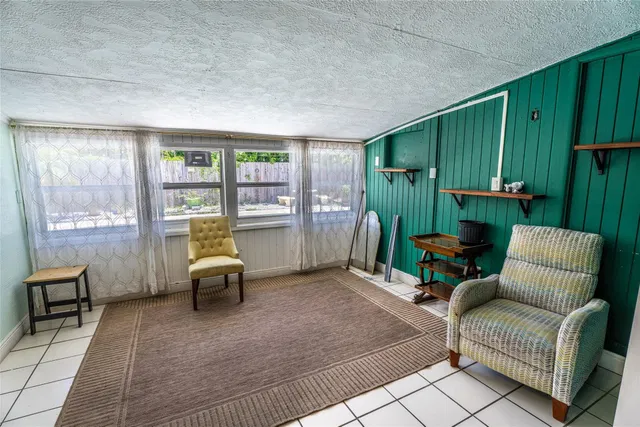 Residence photo 21
