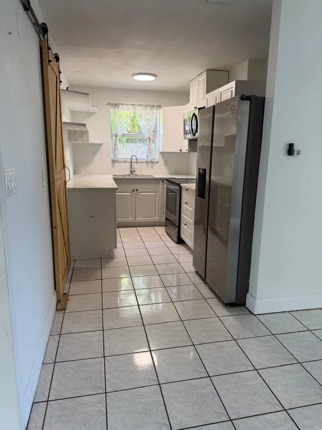 Residence photo 30
