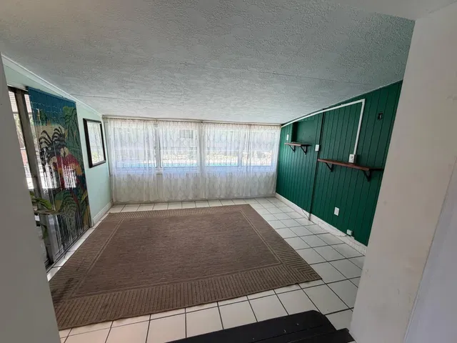 Residence photo 33