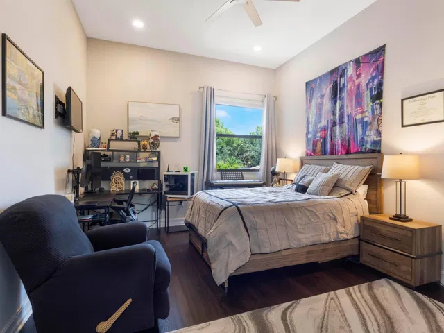  Residence photo 32