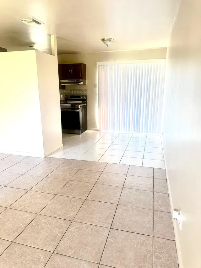 Unit 9334 photo 10