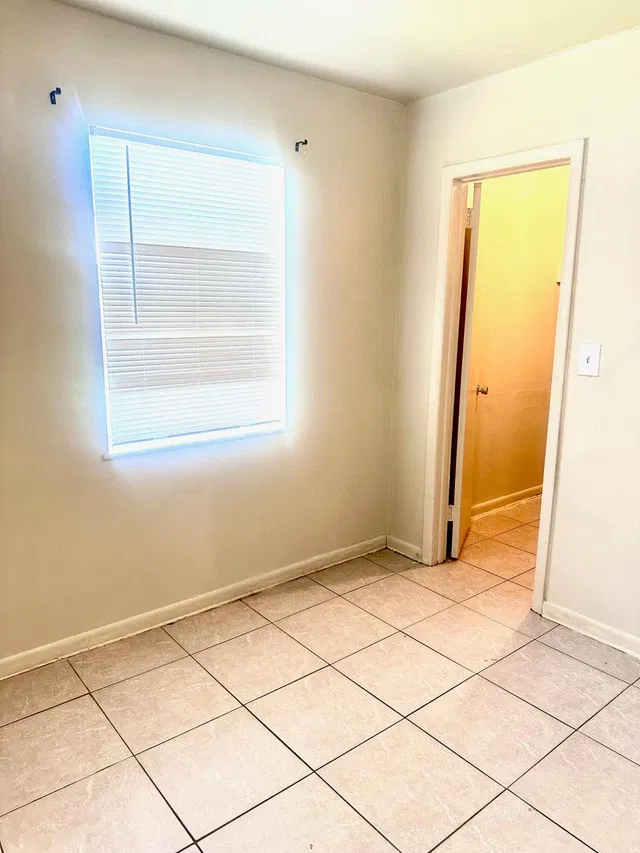 Unit 9334 photo 16