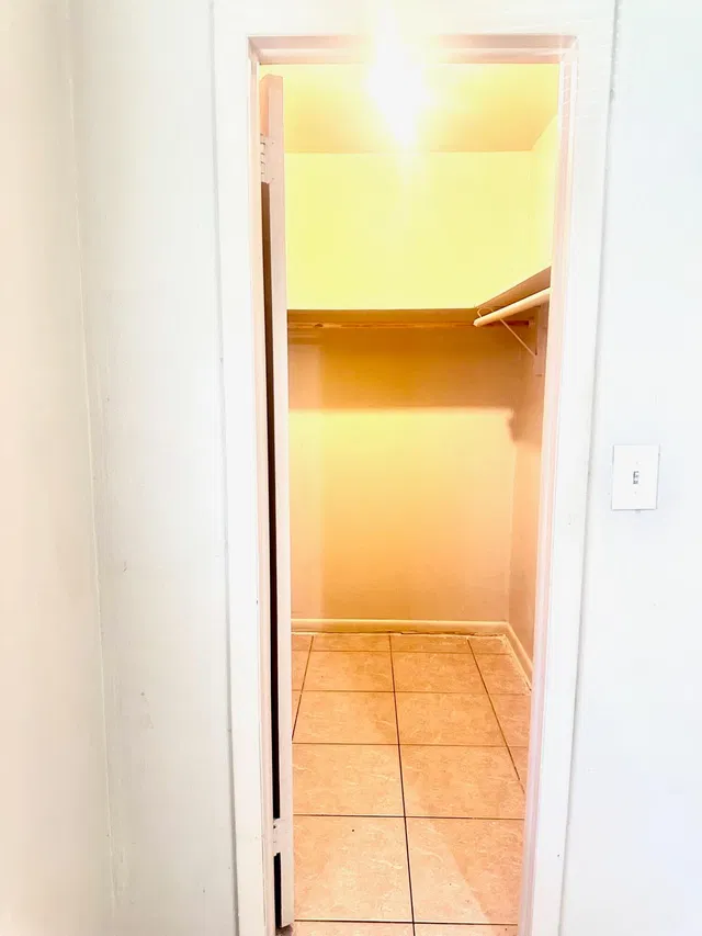 Unit 9334 photo 17