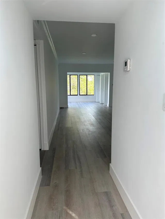 Unit 403 photo 29