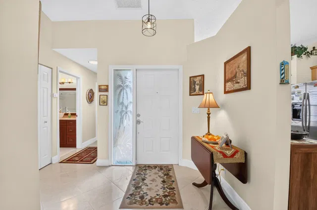 Residence photo 5
