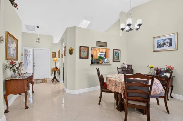 Residence photo 7