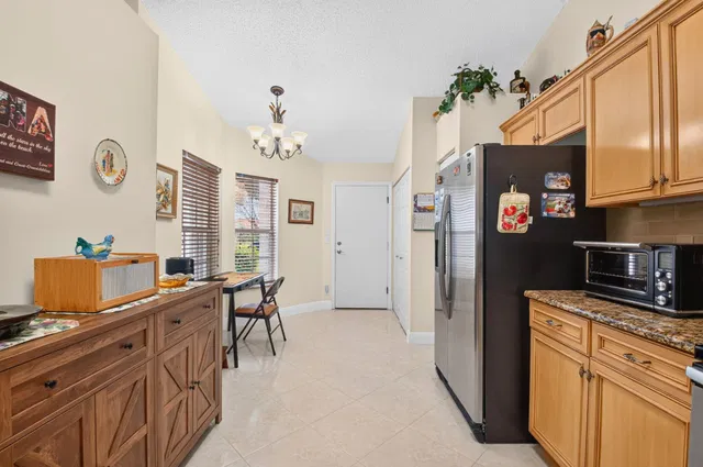 Residence photo 15