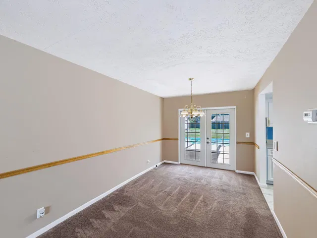  Residence photo 12