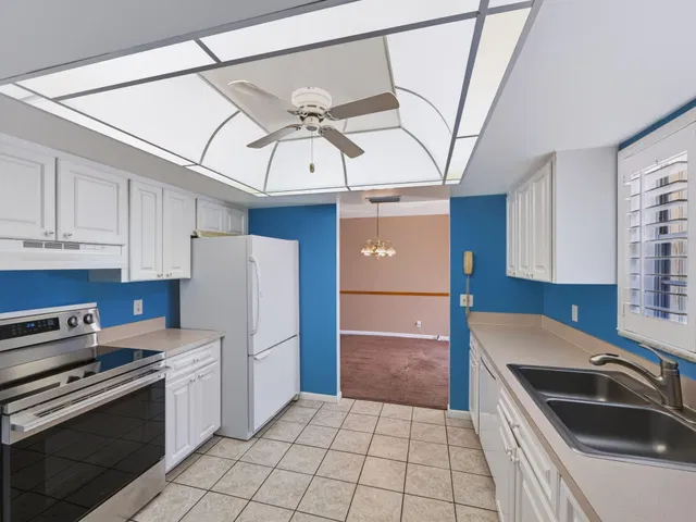  Residence photo 14