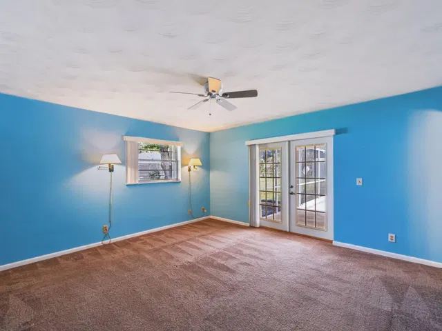  Residence photo 18