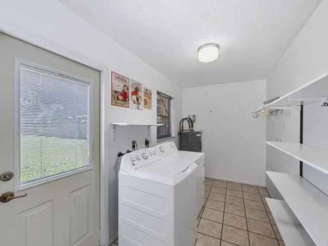  Residence photo 27