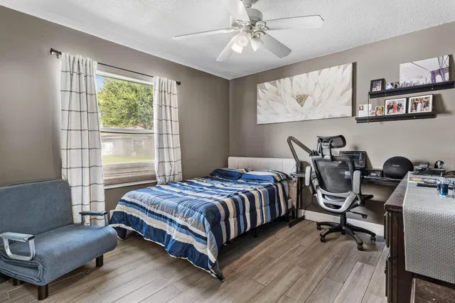 Residence photo 28