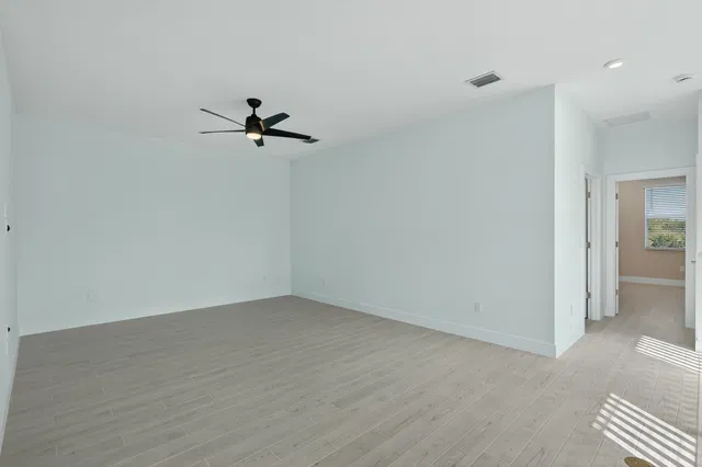 Residence photo 22