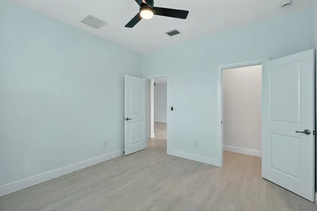 Residence photo 36