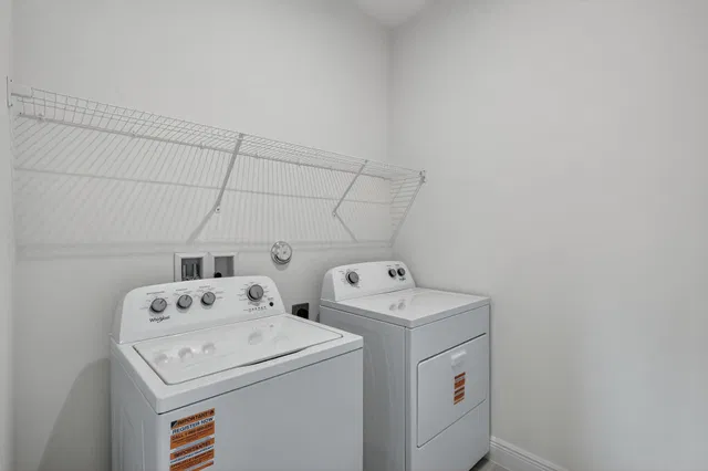 Residence photo 41