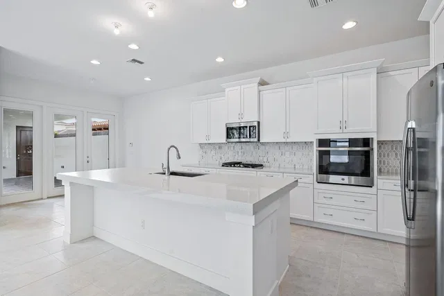 Residence photo 10