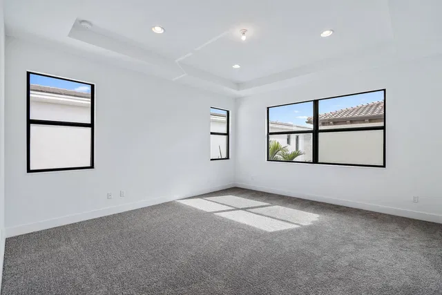 Residence photo 19