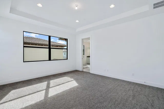 Residence photo 20