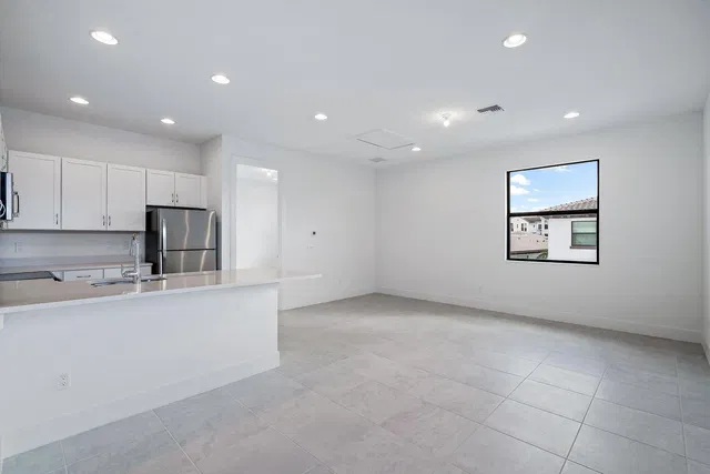 Residence photo 25