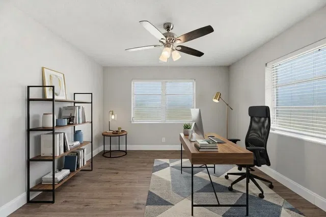 Residence photo 5